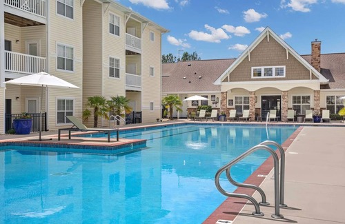 Indian Trail Apartment | Landing | Stunning 2BD, Gym