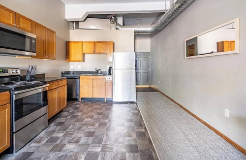Leavenworth Apartment | Landing | Stylish 1BD, Courtyard