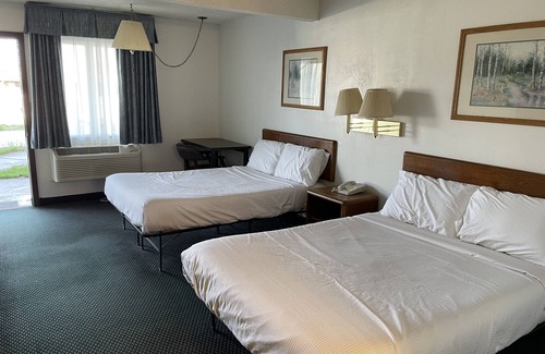 Osawatomie Hotel | Landmark Inn