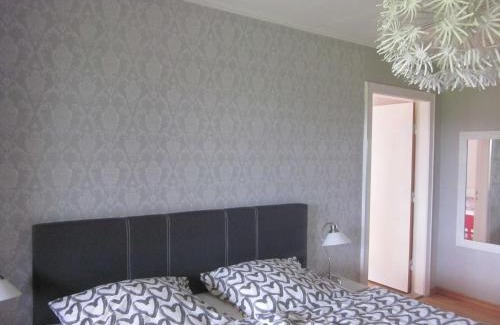 Grosssolt Apartment | Landoase - große Ferienwohnung mit toller Ausstattung, überdachter Terrasse und Garten