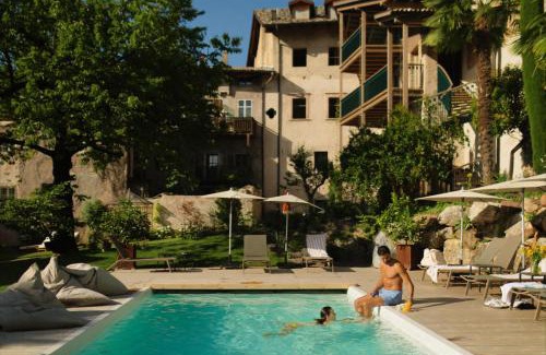 Termeno Sulla Strada del Vino Hotel | Langenmantel Historic Suites