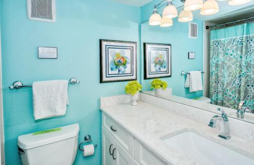 Longboat Key Apartment | LaPlaya 103A Time to relax Enjoy the peaceful, private beach just a shells throw from your door