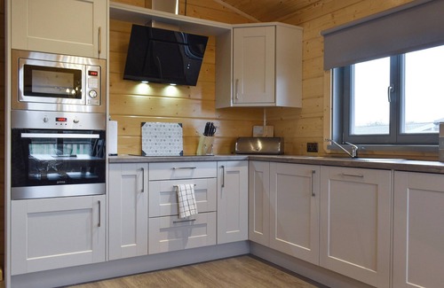 Lindal in Furness Cottage | Larch Lodge - UK30009