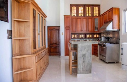 Sosua Villa | Large 10BD party villa, BBQ, ping pong, infinity pool with sea views!