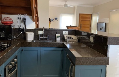 Juquehy Condo | Large and comfortable gated community, private pool beach service