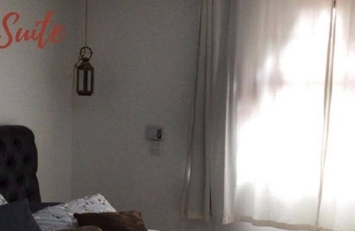 Cajuru House | Large and comfortable house 700 meters from the Botanical Garden