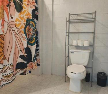 Lazaro Cardenas Apartment | Large and comfy apartment, near DT and Principal Beach!