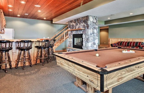 Bay Lake Cabin | Large Bay Lake Lakefront Cabin w/Game Room & Water-View Deck, Dock and more…