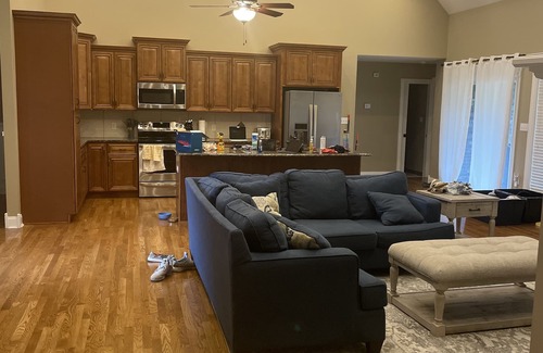 Somerset House | Large Beautiful House in Somerset/lake Cumberland