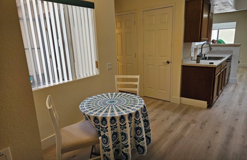 Desert Hills Estates House | Large charming 2-bedroom house with WiFi, AC in fabulous Green Valley