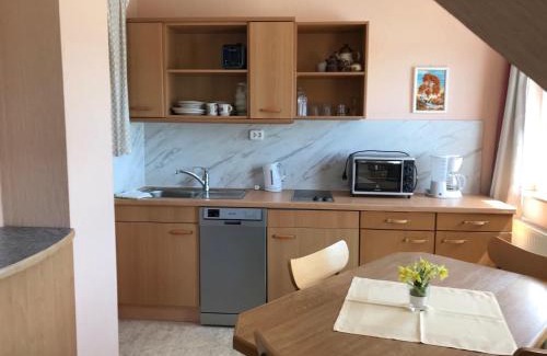 Waßmuthshausen House | Large detached holiday home in Hesse with private garden and terrace