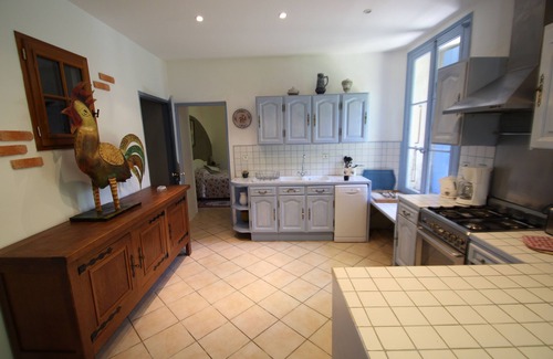 Le Tech Other | Large gîte by the river, private terrace,