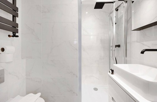 Tufnell Park Apartment | Large High Spec Studio In London