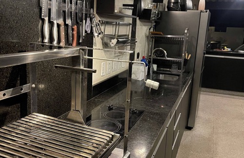 Barra do Una House | Large house in Barra do Una (1000m2) - 300m from the beach - Heated swimming pool