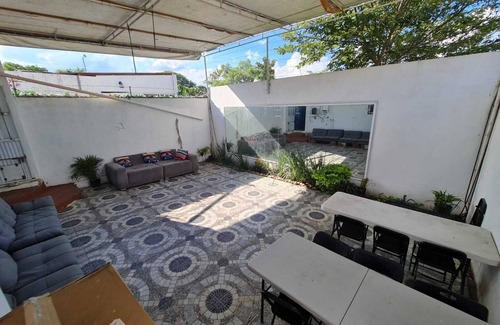 Merida Municipality House | Large house with a/c and Wifi for large groups and families very close to everything 16px