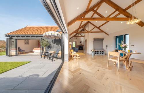 Ipswich House | Large immaculate rural conversion - The Milking Parlour