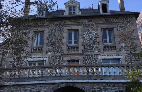 Veze House | Large independent house for seasonal rental: 16 people