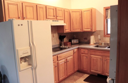 Duluth House | Large Lakeside Cabin