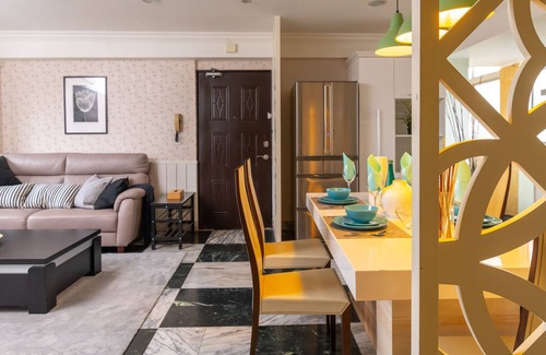 Wanhua Apartment | Large Longshan Temple Exit 3, 3BR/2B Local Living