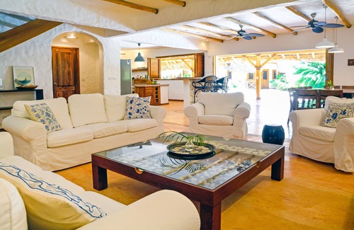 Las Terrenas Villa | Large Luxury Villa step to Playa Coson
