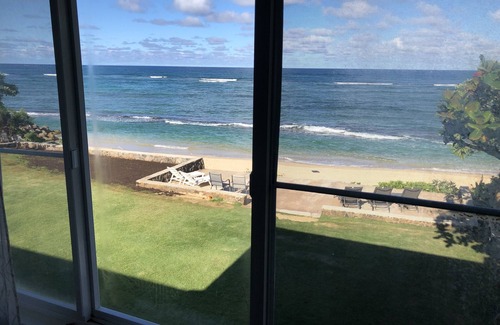 Laie House | Large Oceanfront House on a Secret Beach with Spacious Yard and Amazing Views