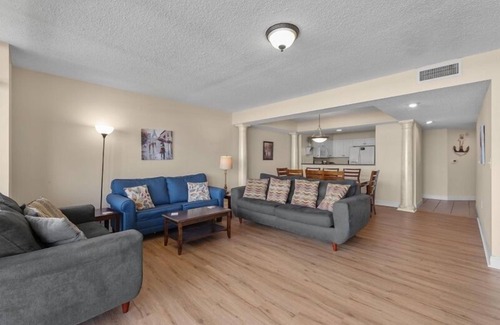 Golden Mile Condo | Large Oceanfront 3 Bed/3 Bath Unit - by Luxury Beach Rentals