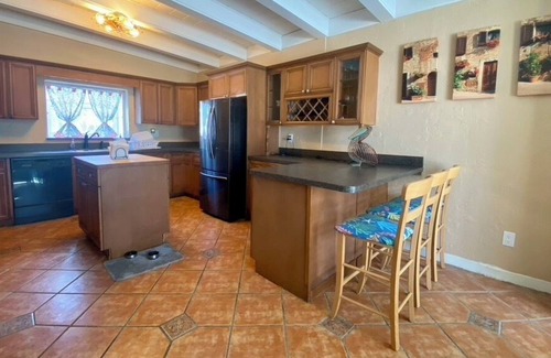 Belle Vista House | Large Pool Home 15 min Walk to the Beach, Close to Everything