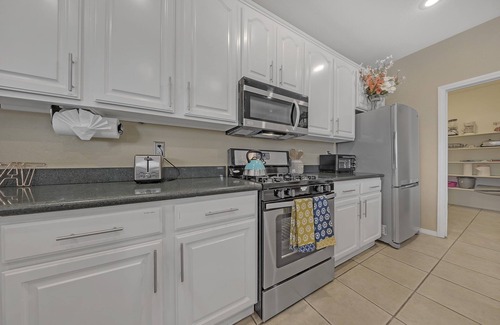 Spring Valley House | Large Pool & Spa + Pool Table, BBQ, Amenities. Close To Vegas Strip!