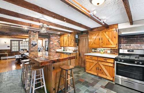 Wilmington House | Large rustic home with gameroom. Near lakes, skiing, walk to downtown.