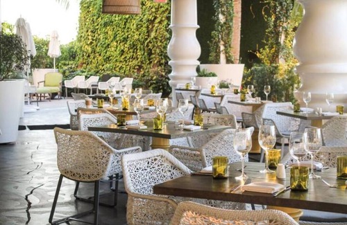 West Avenue Apartment | Large studio at the iconic 1100 West condo hotel