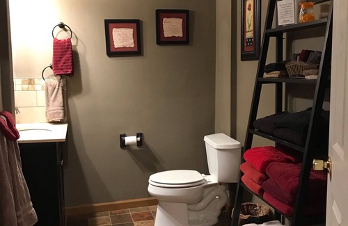 Eureka Villa | Large Villa Ste A, 1 Mile to Six Flags & Hidden Valley!