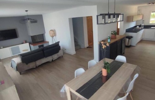 Latour-Bas-Elne House | Large villa with all comforts, secure swimming pool, garden and barbecue