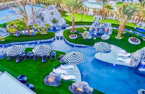 Anastacia House | Largest Lazy River Resort!Theater,Pickleball,GameRM