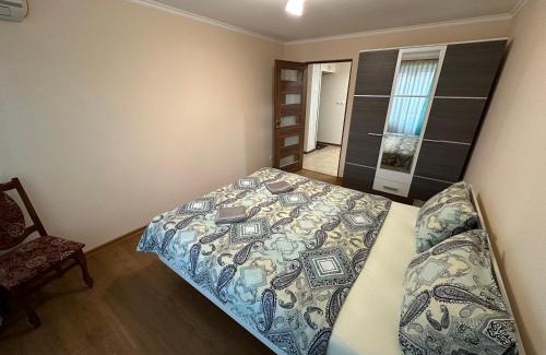 Berehove Apartment | Larisa