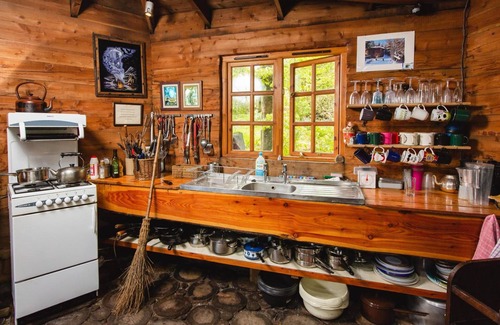 Llangeler Hotel | Larkhill Tipis and Yurts