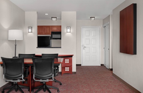 Folsom Hotel | Larkspur Landing Extended Stay Suites Folsom