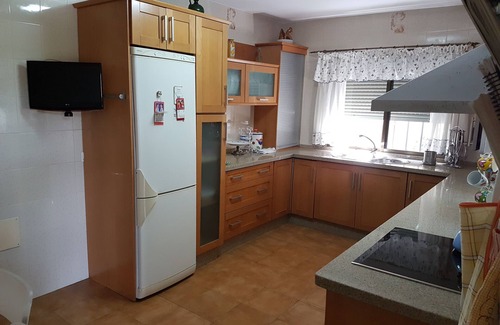 Los Barrios Ski Chalet | Las Camelias Chalet House