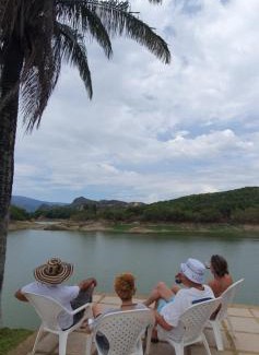Prado House | Las Palmas - Espectacular casa a borde de lago con piscina