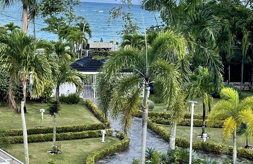 Las Terrenas Condo | Las Terrenas 3-Bdrm Ocean Front/View Condo
