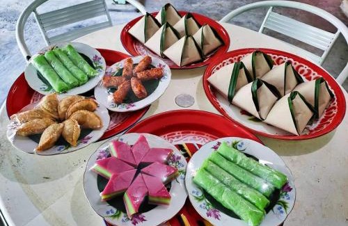 Baling District Resort | Lata Bayu Chalet - Waterfall & River with Kids Pool