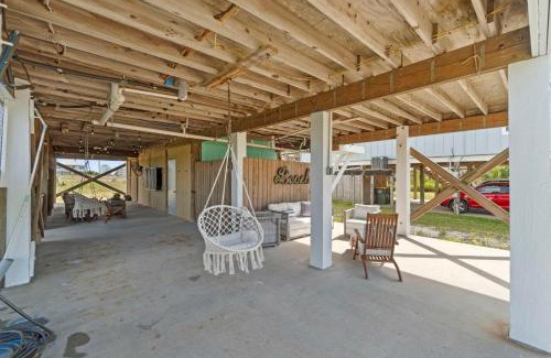 Fort Morgan Pines House | Latitude Adjustment Beach House