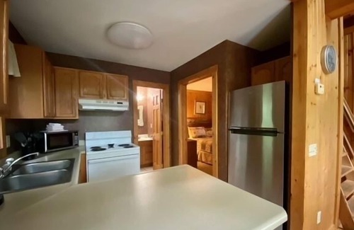 Logan Cabin | Laurelwood - Hosted by The Chalets