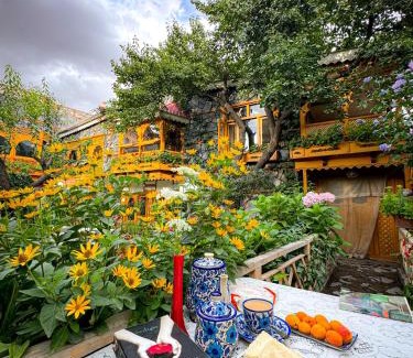 Skardu House | Lavender Cottage and Guest House