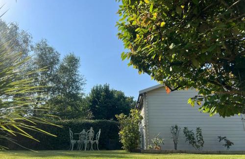 Wimborne Cabin | Lavender Lodge