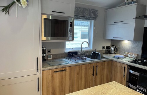 Hamworthy House | Lavender super front row sea view caravan at Rockley Park, Poole Harbour, Dorset