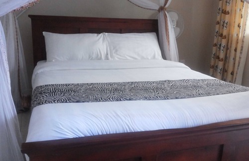Adjumani Hotel | Lavic Country Resort