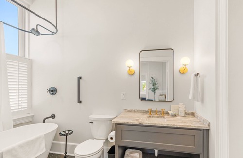 Valdosta House | Law and Order at The Mckey