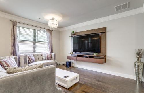 Lawrenceville House | Lawrenceville Townhome with Community Pool Access!