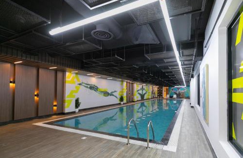 Riyadh Apartment | Layali Properties - Boho Oasis 3BR Apt - Convention and Exhibition Center