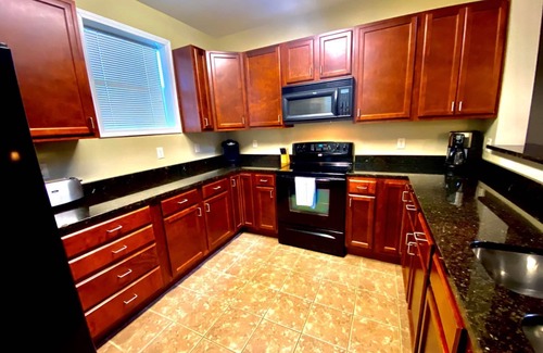 Bean Station Condo | Lazy Days 3 br 3 bath Condo on Cherokee Lake, POOL